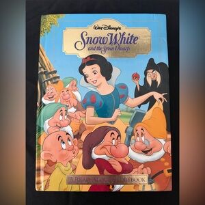 Classic 1999 Disney Snow White and the Seven Dwarfs Read-Aloud Storybooks